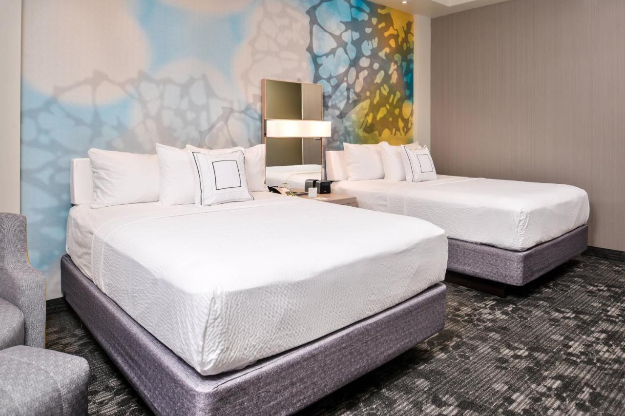 Courtyard By Marriott Charlotte Northlake Zewnętrze zdjęcie
