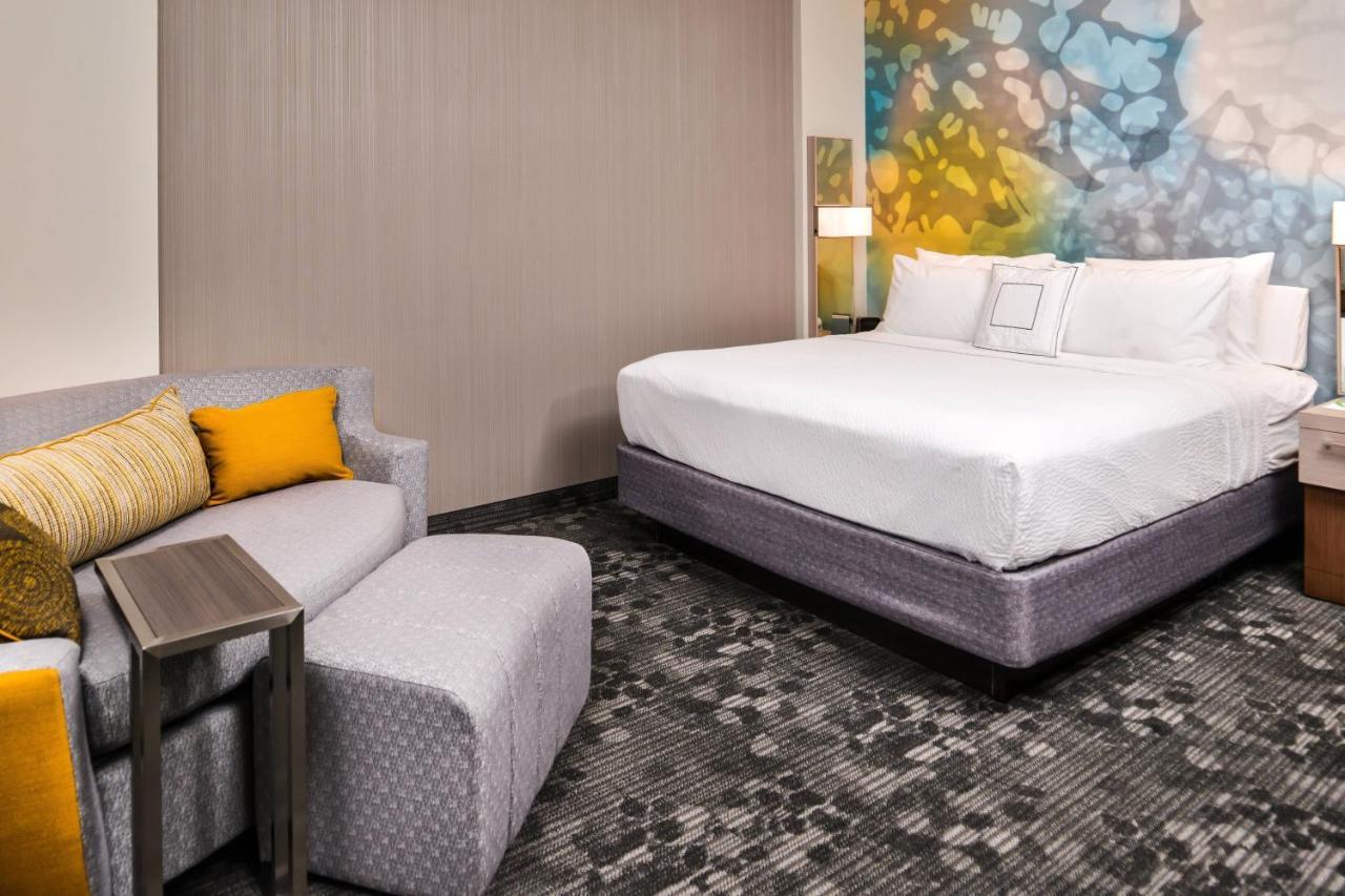 Courtyard By Marriott Charlotte Northlake Zewnętrze zdjęcie