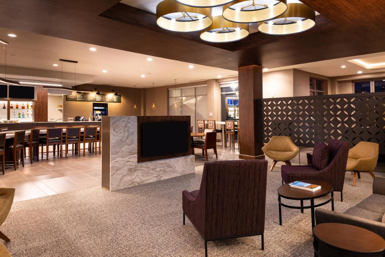 Courtyard By Marriott Charlotte Northlake Zewnętrze zdjęcie